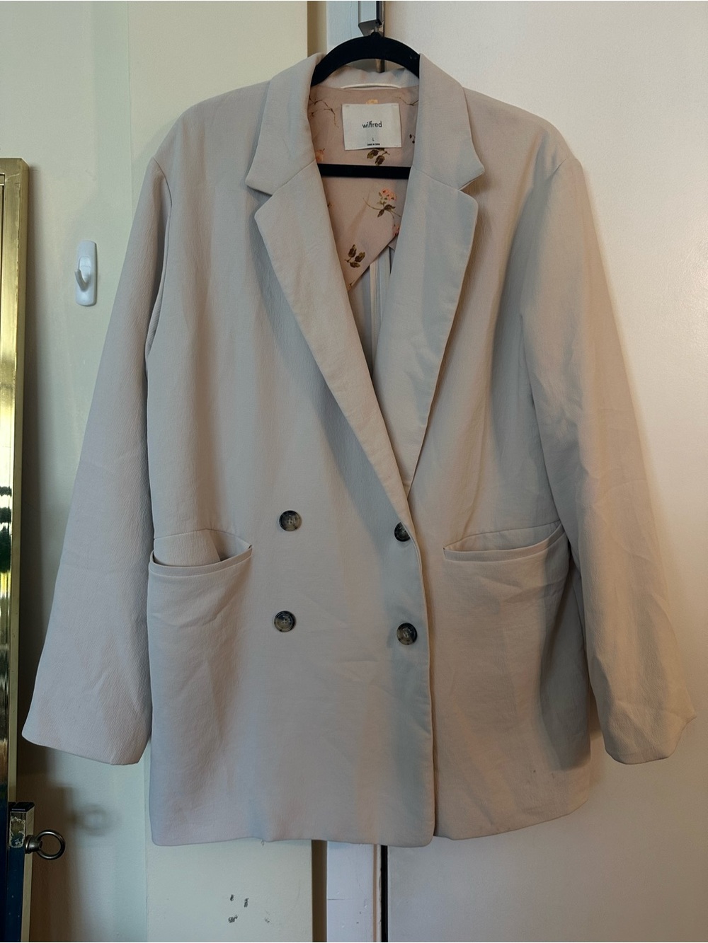 Aritzia Wilfred Light Cream Double-Breasted Blazer